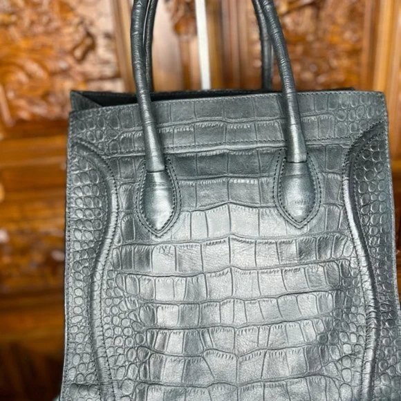 CELINE PHANTOM HANDBAG CROCODILE EMBOSSED LEATHER - Picture 3 of 15